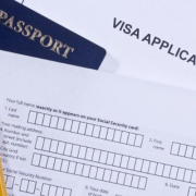 澳洲482雇主担保签证多久可以转为绿卡？